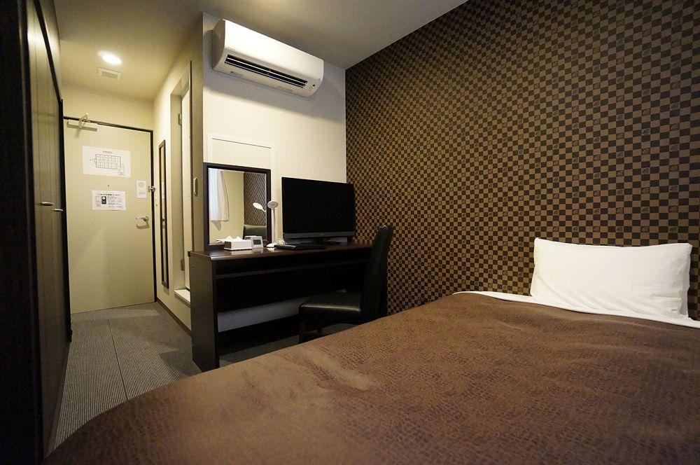 Hotel Livemax Himeji Ekimae Exterior foto
